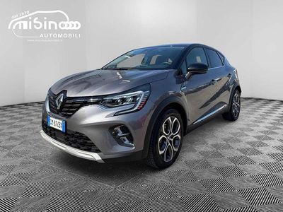 Usata Renault Captur Techno 140 CV (102 kW) 2023 Grigio SUV