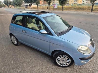 Usata Lancia Ypsilon 69 CV (50 kW) 2006 Blu Utilitaria