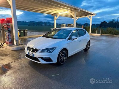 Usata Seat Leon FR 130 CV (95 kW) 2020 Bianco Berlina