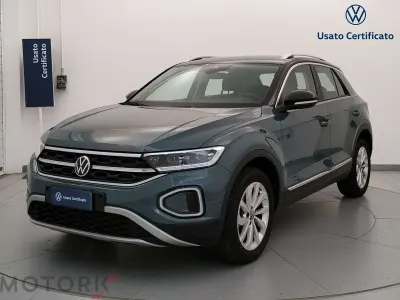 Usata VW T-Roc Style 116 CV (85 kW) 2025 Blu/azzurro SUV