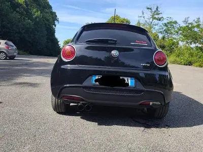 Usata Alfa Romeo MiTo 95 CV (69 kW) 2017 Nero Utilitaria
