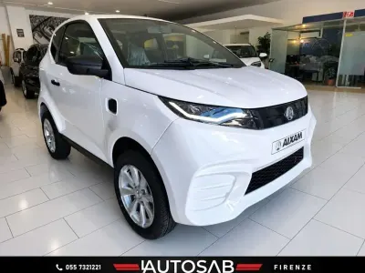 Nuova Aixam City Pack 2026 Blu Utilitaria