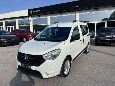 Usata Dacia Dokker Comfort 95 CV (69 kW) 2020 Bianco Monovolume