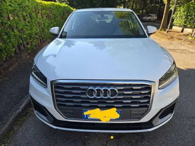 Usata Audi Q2 Sport 116 CV (85 kW) 2017 Bianco SUV