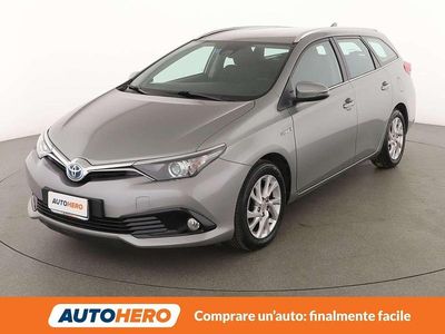 Usata Toyota Auris Hybrid Active 99 CV (72 kW) 2017 Grigio Station wagon