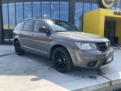 Usata Fiat Freemont 170 CV (125 kW) 2013 Grigio SUV