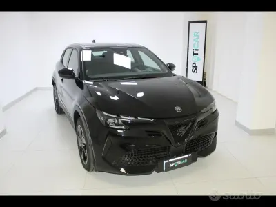 Usata Alfa Romeo GT Junior 61 kW (84 CV) 2025 Nero Station wagon