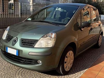 Usata Renault Modus 75 CV (55 kW) 2007 Verde Monovolume