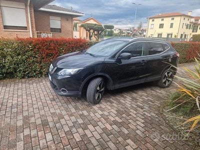 Usata Nissan Qashqai N-Connecta 110 CV (80 kW) 2017 Nero SUV