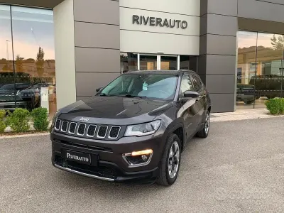 Usata Jeep Compass 120 CV (88 kW) 2018 Grigio SUV