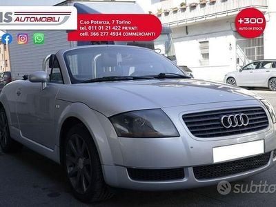 Usata Audi TT Roadster 180 CV (132 kW) 2000 Argento Cabrio