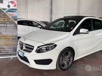 Usata Mercedes B200 Premium 136 CV (100 kW) 2016 Bianco Monovolume