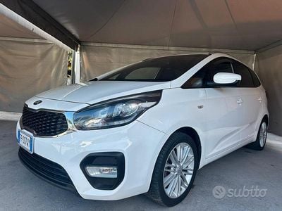 Usata Kia Carens 115 CV (84 kW) 2018 Bianco Monovolume