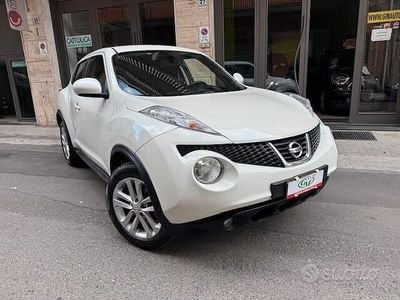 Usata Nissan Juke Tekna 110 CV (80 kW) 2013 Bianco SUV