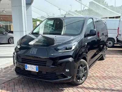 Usata Fiat Ulysse 130 kW (177 CV) 2025 Nero Monovolume