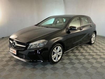 Nero Usata 2016 Mercedes A180 Berlina | 17.399 € (Buon prezzo)