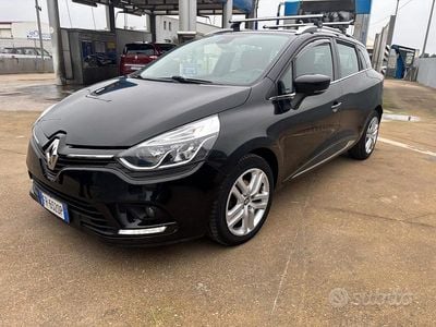 Usata Renault Clio GrandTour Intens 75 CV (55 kW) 2017 Nero Station wagon