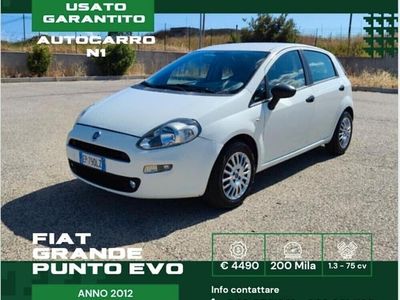 Bianco Usata 2012 Fiat Grande Punto Utilitaria | 4300 € (Buon prezzo)