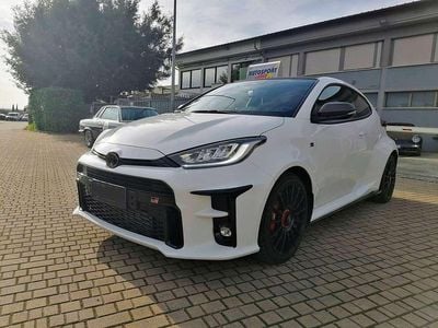 Usata Toyota Yaris 261 CV (191 kW) 2021 Bianco Utilitaria