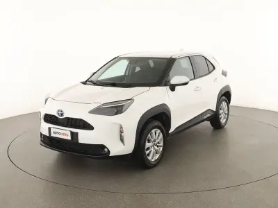 Usata Toyota Yaris Business Edition 116 CV (85 kW) 2023 Bianco Utilitaria