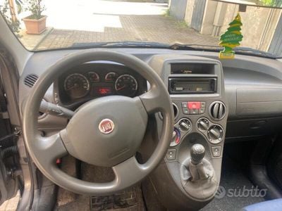 Grigio Usata 2011 Fiat Panda Dynamic Utilitaria | 3150 € (Buon prezzo)