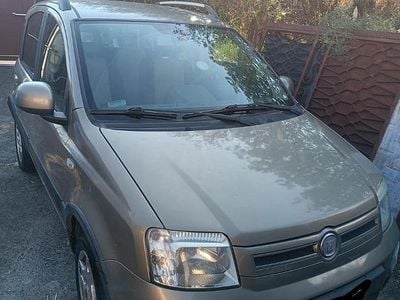 Usata Fiat Panda 77 CV (56 kW) 2011 Bronzo Utilitaria