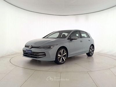 Usata VW Golf VIII Style 150 CV (110 kW) 2025 Blu Berlina