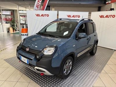 Usata Fiat Panda Cross Cross 71 CV (52 kW) 2021 Blu/azzurro Utilitaria