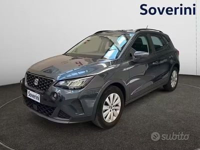 Usata Seat Arona Style 90 CV (66 kW) 2022 Grigio SUV