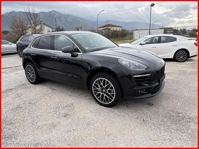 Porsche Macan S
