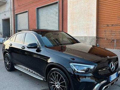 Begagnad Mercedes GLC220 Executive 197 HK (144 kW) 2020 Svart Sportkupé