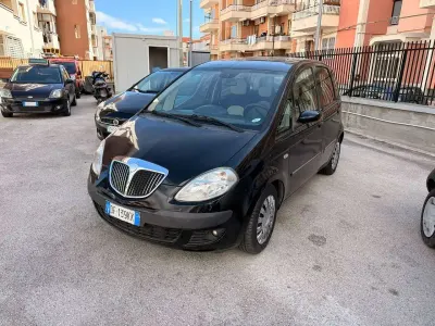 Usata Lancia Musa 95 CV (69 kW) 2007 Nero Monovolume