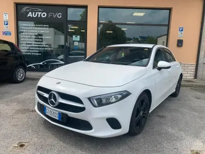Usata Mercedes A180 116 CV (85 kW) 2018 Bianco Berlina