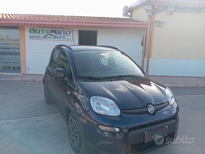 Usata Fiat Panda City Life 70 CV (51 kW) 2021 Blu Utilitaria