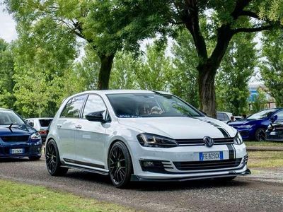 Usata VW Golf VII Highline 110 CV (80 kW) 2016 Bianco Berlina
