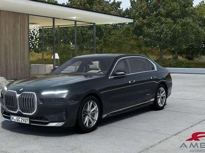 Nuova BMW 740 340 CV (250 kW) 2025 Grigio Berlina