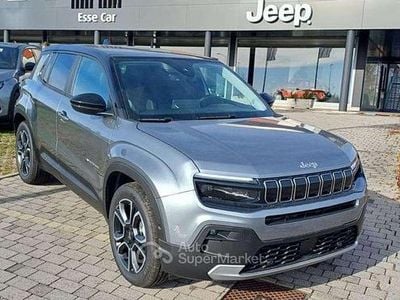 Nuova Jeep Avenger Summit 101 CV (74 kW) 2025 Granite con tetto nero SUV