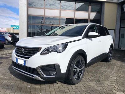 usata Peugeot 5008 130cv Business ,navi,7 posti,perfet