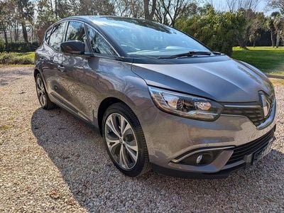 Usata Renault Scénic IV Intens 110 CV (80 kW) 2017 Grigio Monovolume