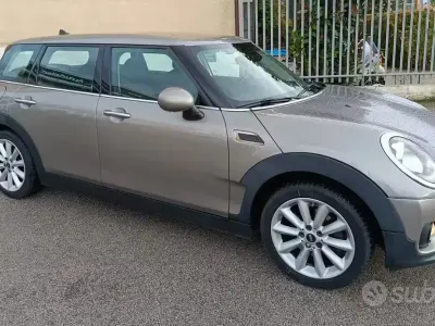 Begagnad Mini Cooper D Clubman Hype 150 HK (110 kW) 2015 Brun Kombi