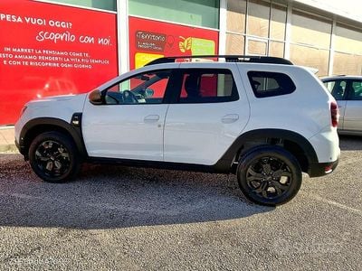 Usata Dacia Duster Extreme 101 CV (74 kW) 2024 Bianco Station wagon