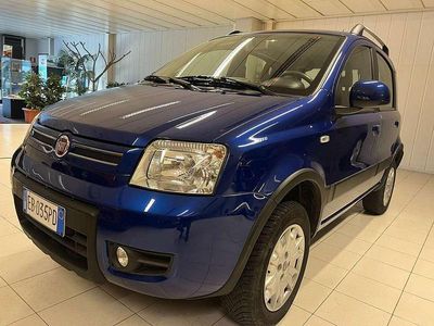 Usata Fiat Panda 4x4 Climbing 60 CV (44 kW) 2010 Blu/azzurro Utilitaria