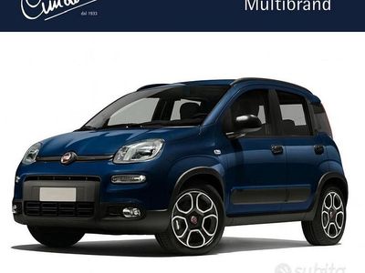 Usata Fiat Panda City Life 70 CV (51 kW) 2021 Blu Berlina