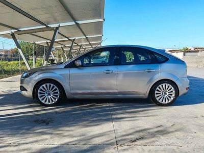 Usata Ford Focus Titanium 90 CV (66 kW) 2008 Grigio Berlina
