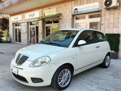 Usata Lancia Ypsilon 75 CV (55 kW) 2010 Other Utilitaria