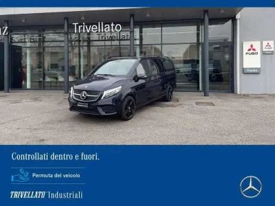Usata Mercedes V250 Premium 190 CV (139 kW) 2023 Blù cavansite met. Monovolume