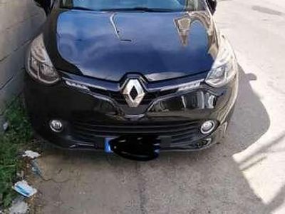 Usata Renault Clio IV 90 CV (66 kW) 2014 Berlina
