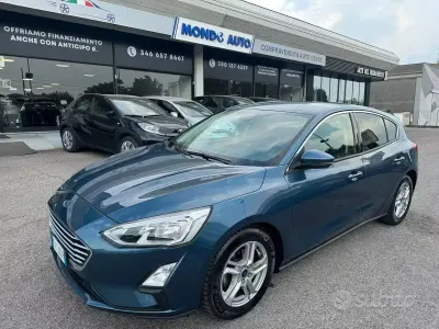 Usata Ford Focus Titanium 120 CV (88 kW) 2019 Blu Berlina