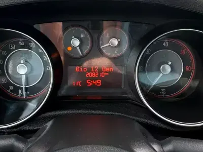 Usata Fiat Grande Punto 90 CV (66 kW) 2018 Nero Utilitaria