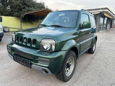 Usata Suzuki Jimny 86 CV (63 kW) 2010 Muschio SUV